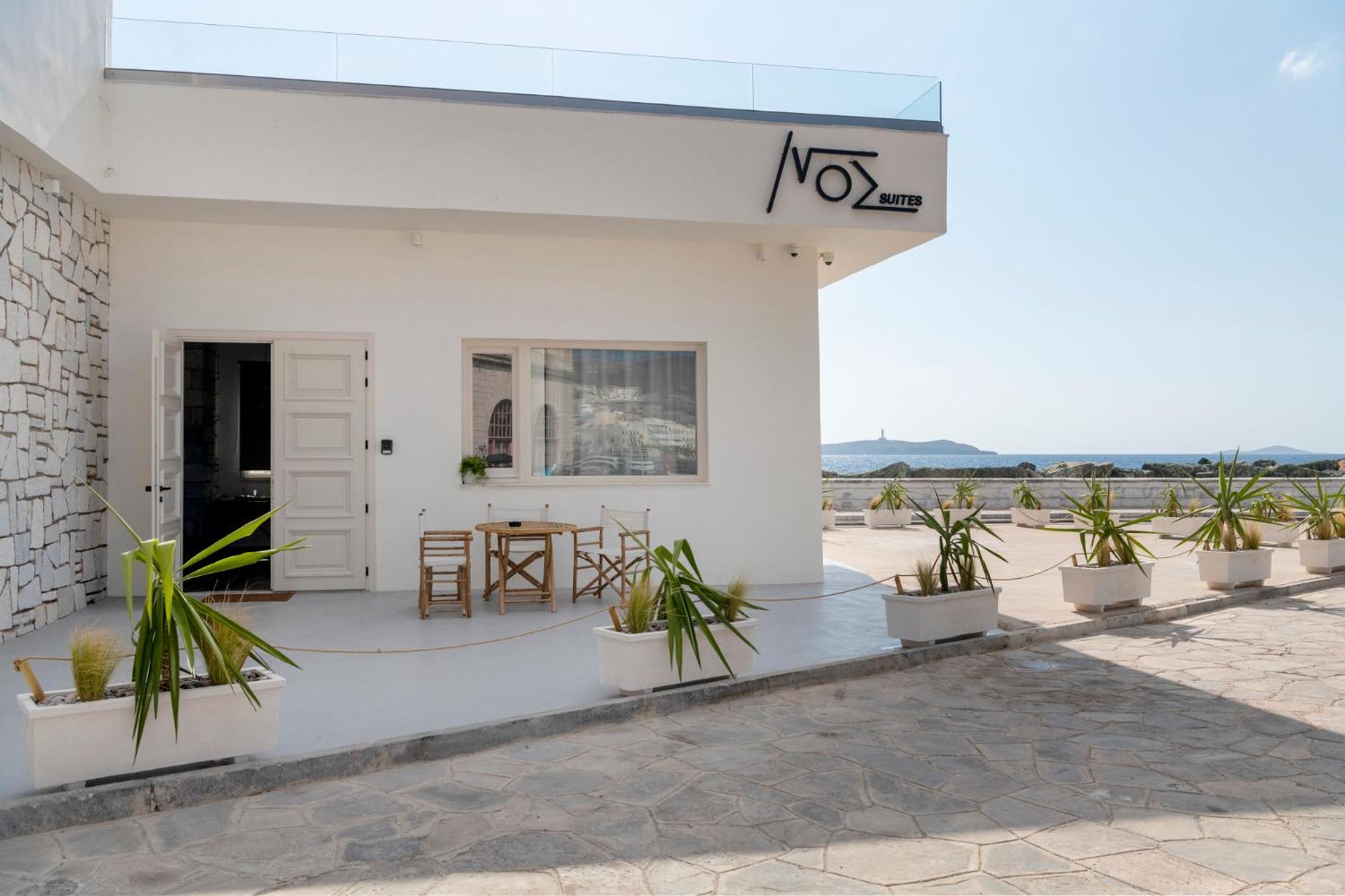 Nos Suites Ermoupoli Exterior photo